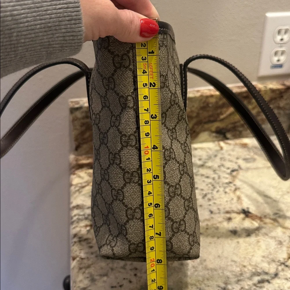 Gucci Beige and Brown Tote Bag - Picture 14 of 16